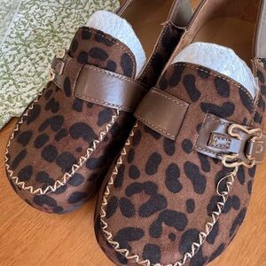 Leopard Print Loafers with Buckle Detail NWT